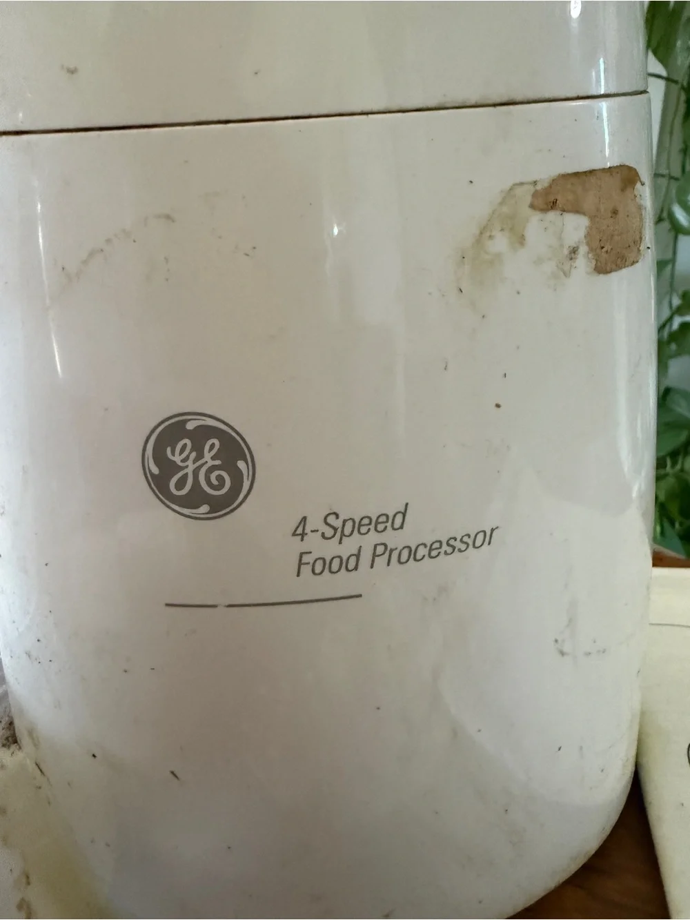 White Food Processor GE 4 speed
